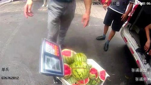 警察吃瓜中,揭秘警界幕后趣闻