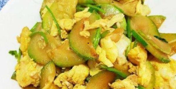 幼儿可以吃角瓜吗,幼儿适宜食用角瓜的益处与注意事项